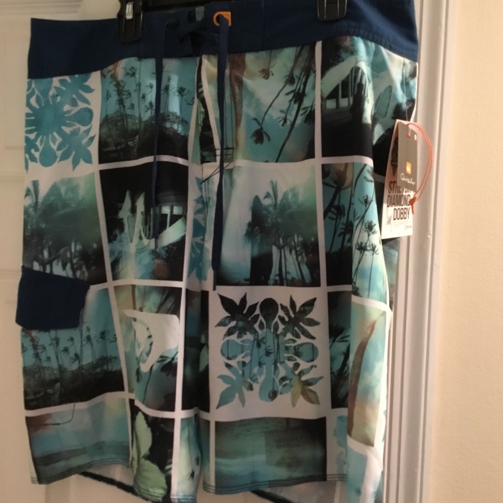 Quicksilver board shorts NWT
